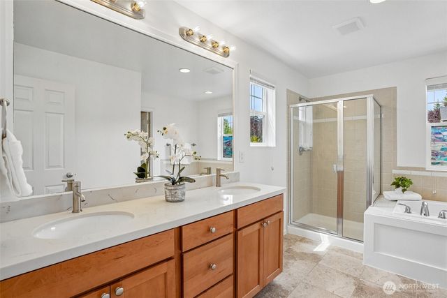 36307 SE Isley St, Snoqualmie, WA 98065