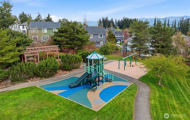 36307 SE Isley St, Snoqualmie, WA 98065