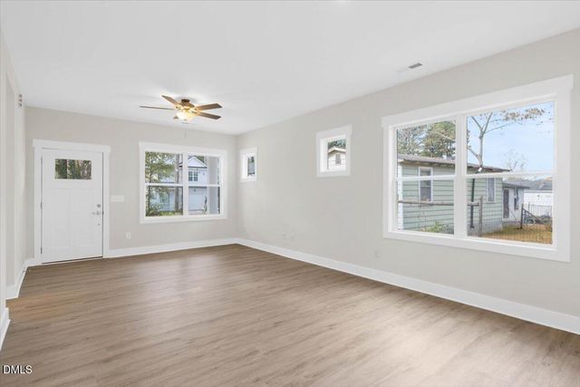 10393 S Spruce Street, Middlesex, NC 27557