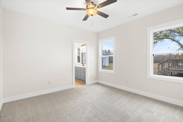 10393 S Spruce Street, Middlesex, NC 27557