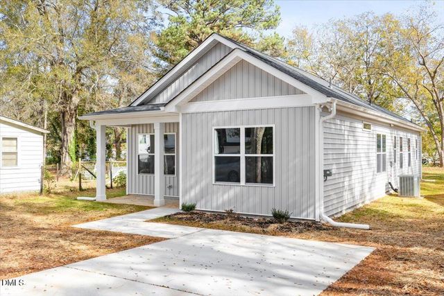 10393 S Spruce Street, Middlesex, NC 27557