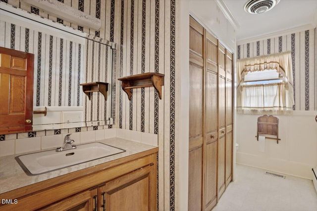 460 Nc-58, Warrenton, NC 27589