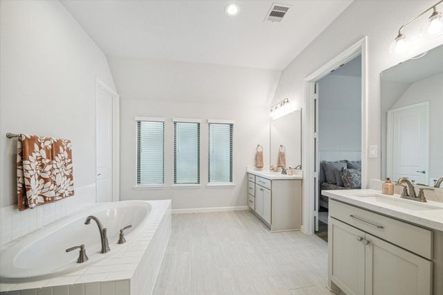 1523 Carson Field Lane, Richmond, TX 77469