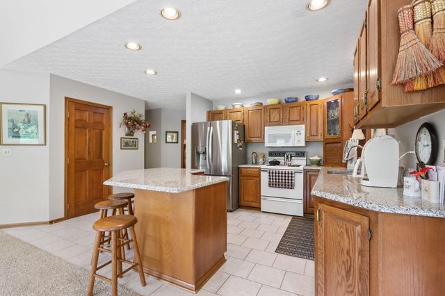 1525 Cole Road, Columbus, OH 43228