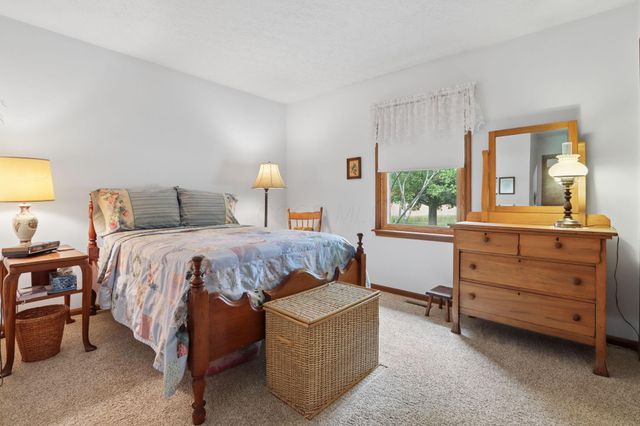 1525 Cole Road, Columbus, OH 43228