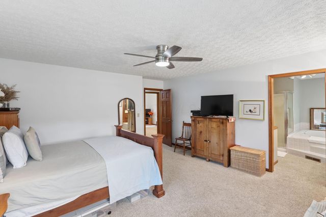 1525 Cole Road, Columbus, OH 43228