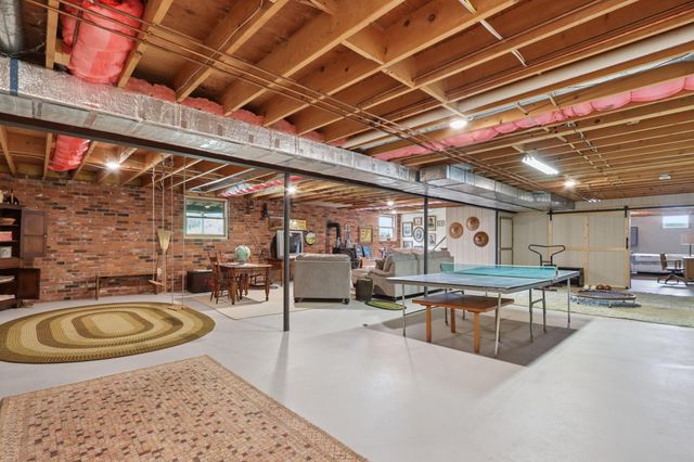 1525 Cole Road, Columbus, OH 43228