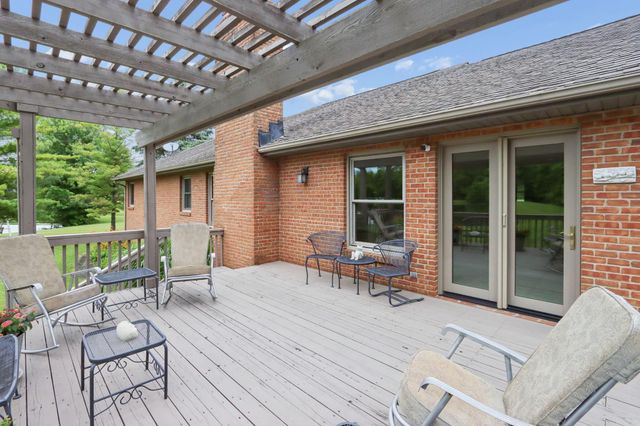 1525 Cole Road, Columbus, OH 43228