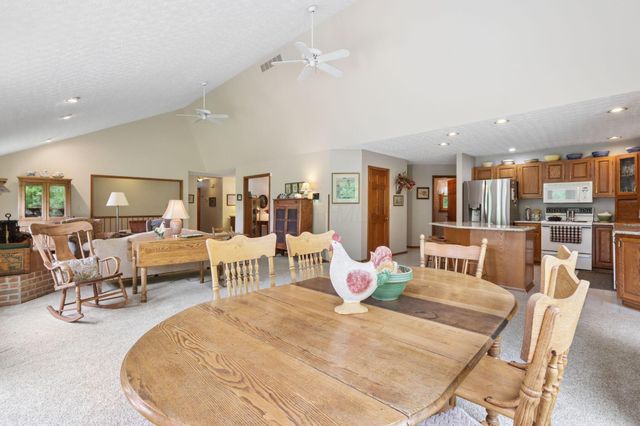 1525 Cole Road, Columbus, OH 43228
