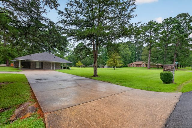 7516 Waterwood Drive, Greenwood, LA 71033