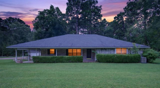 7516 Waterwood Drive, Greenwood, LA 71033