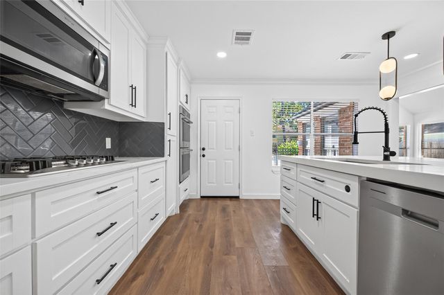 5411 Cobble Lane, Spring, TX 77379