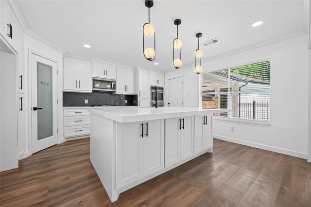 5411 Cobble Lane, Spring, TX 77379