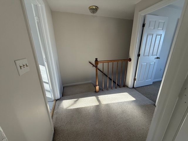 11 Julian Ln 11, Milford, MA 01757