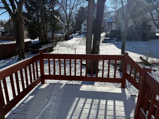 11 Julian Ln 11, Milford, MA 01757