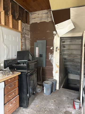 505 S Main Street, Tuscola, IL 61953