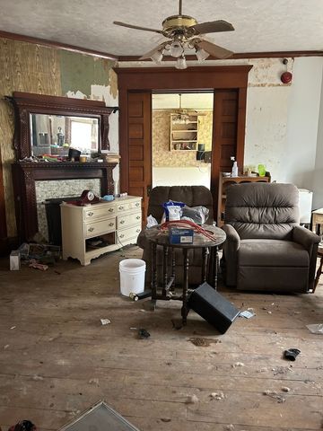 505 S Main Street, Tuscola, IL 61953