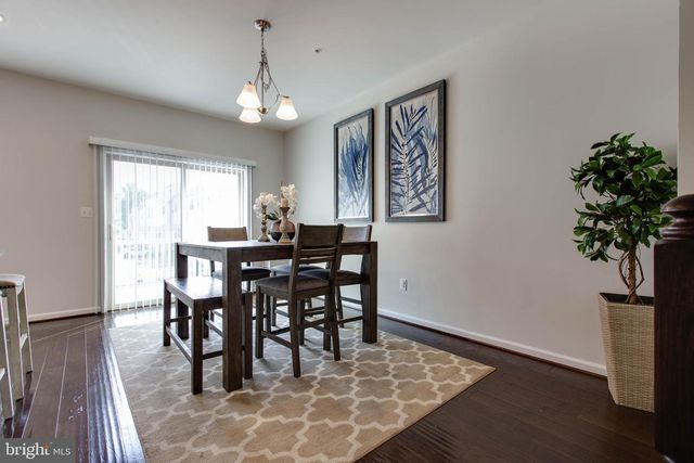 807 FOXLEIGH WAY, Baltimore, MD 21220