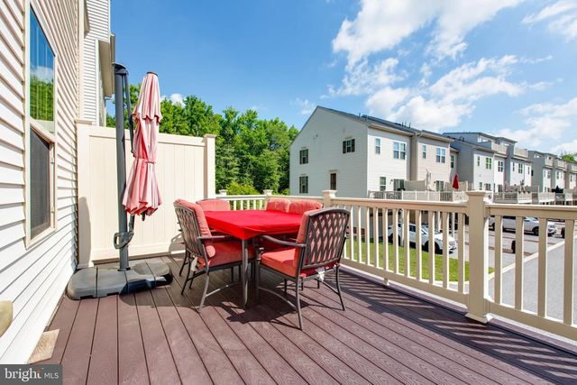807 FOXLEIGH WAY, Baltimore, MD 21220