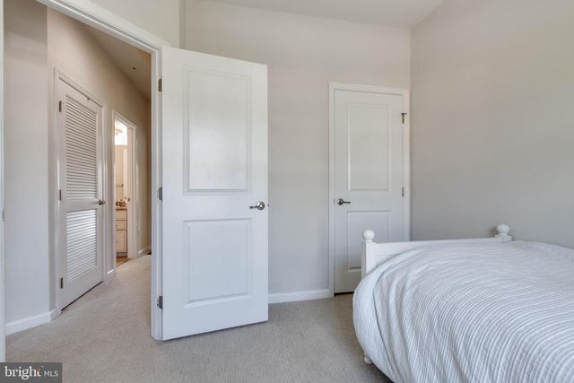 807 FOXLEIGH WAY, Baltimore, MD 21220