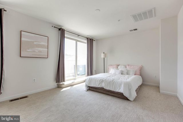 807 FOXLEIGH WAY, Baltimore, MD 21220