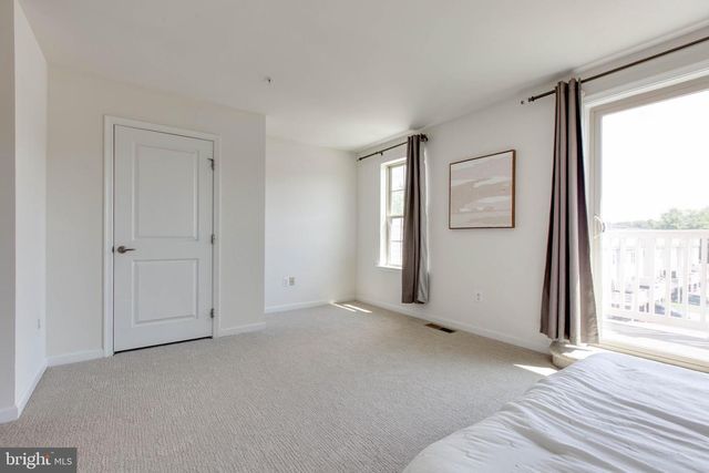 807 FOXLEIGH WAY, Baltimore, MD 21220