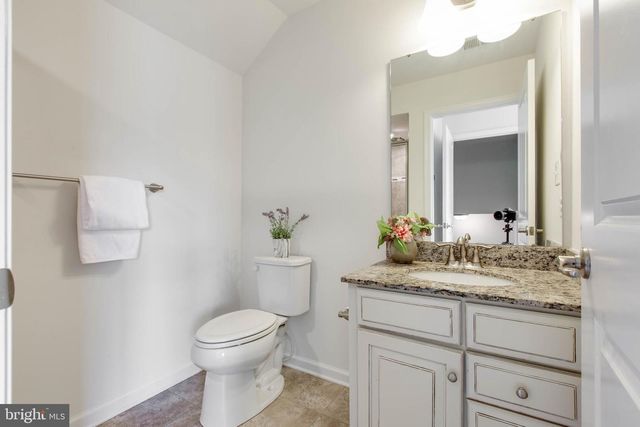 807 FOXLEIGH WAY, Baltimore, MD 21220