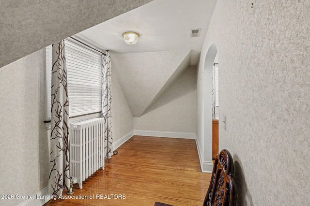 1726 W Lenawee Street, Lansing, MI 48915