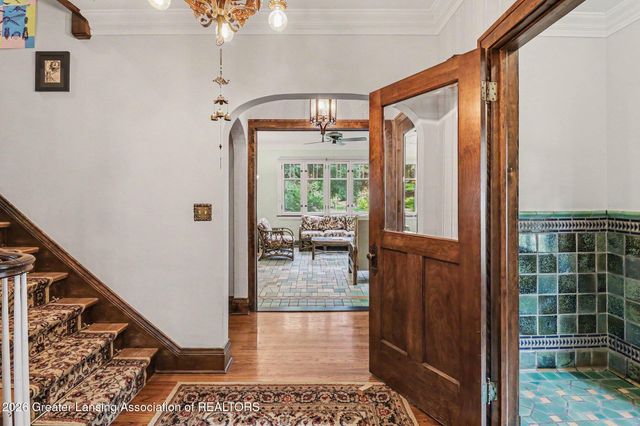 1726 W Lenawee Street, Lansing, MI 48915