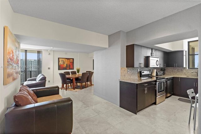 18181 NE 31st Ct PH07, Aventura, FL 33160