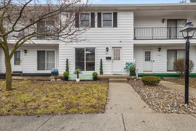 7521 Boulder Bluff Drive, Georgetown Twp, MI 49428