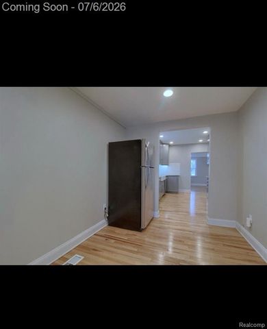 11610 Cardwell Street, Livonia, MI 48150