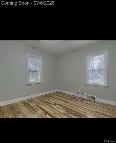 11610 Cardwell Street, Livonia, MI 48150