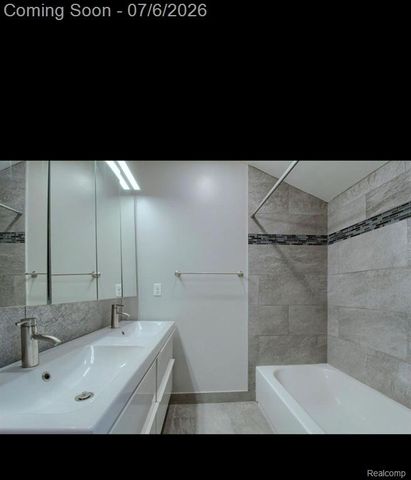 11610 Cardwell Street, Livonia, MI 48150