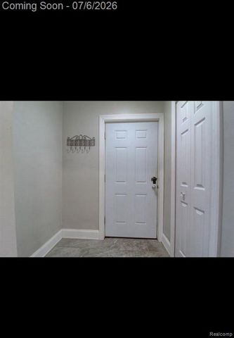 11610 Cardwell Street, Livonia, MI 48150