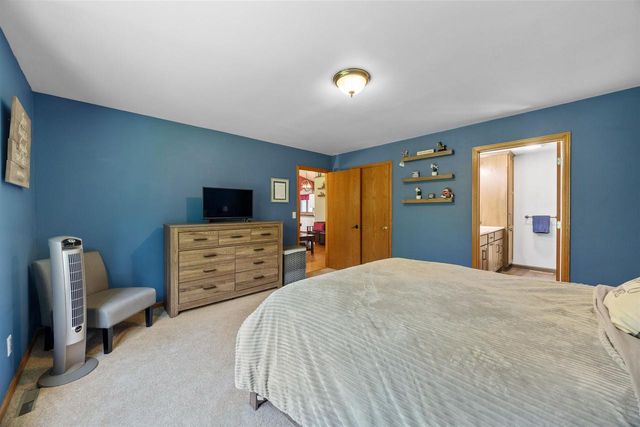 6010 TIMBER WOLFE COURT, Wisconsin Rapids, WI 54494