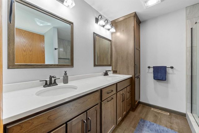 6010 TIMBER WOLFE COURT, Wisconsin Rapids, WI 54494