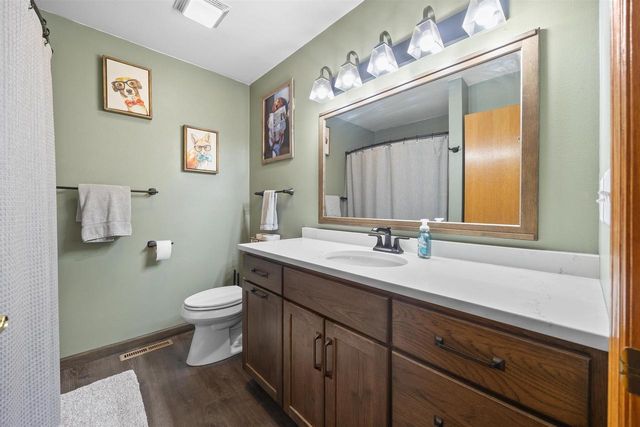 6010 TIMBER WOLFE COURT, Wisconsin Rapids, WI 54494