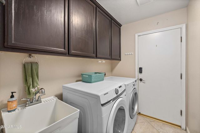 41539 Sandalwood Place, Quartz Hill, CA 93536