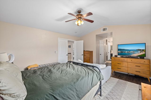 41539 Sandalwood Place, Quartz Hill, CA 93536