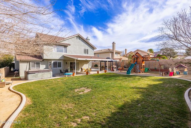 41539 Sandalwood Place, Quartz Hill, CA 93536