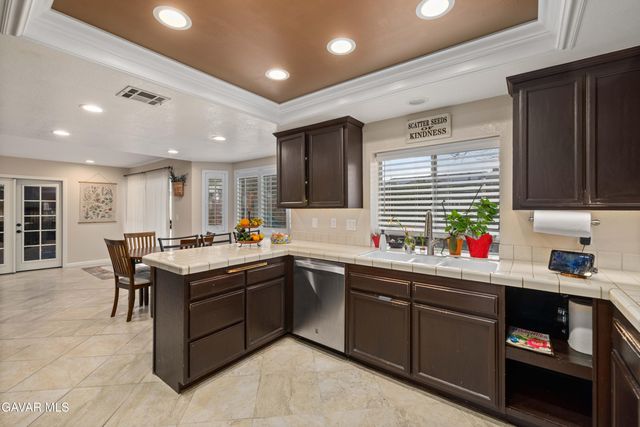 41539 Sandalwood Place, Quartz Hill, CA 93536
