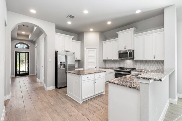 237 N Carson Cub Court, Montgomery, TX 77316