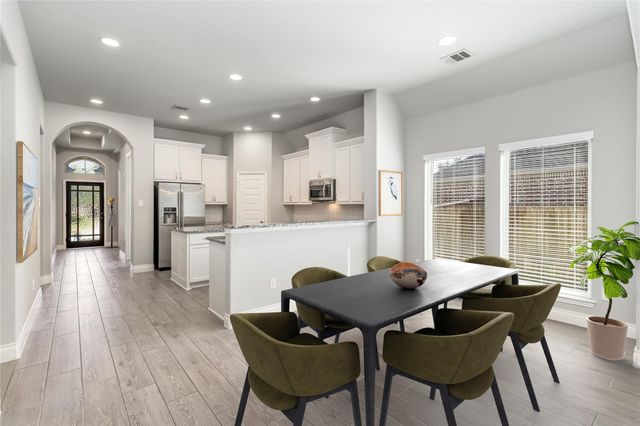 237 N Carson Cub Court, Montgomery, TX 77316