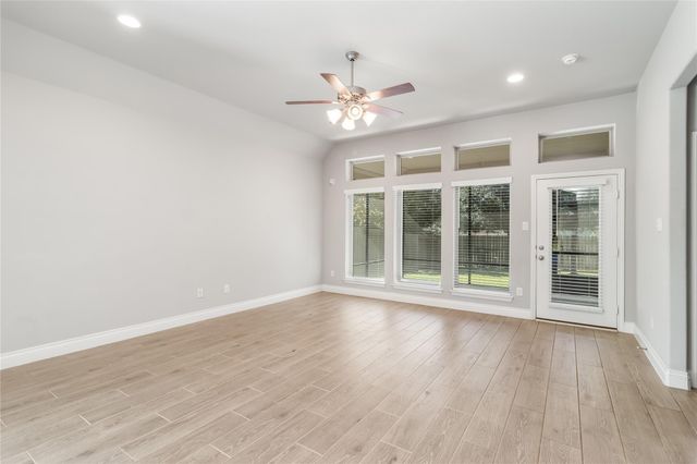 237 N Carson Cub Court, Montgomery, TX 77316