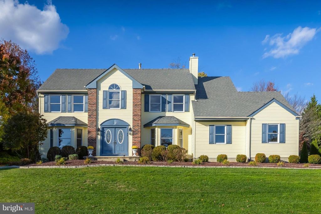 22 ORCHARD DR, Mullica Hill, NJ 08062