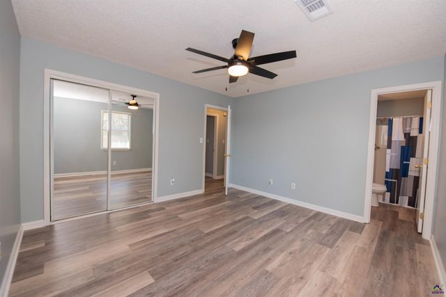 302 Dunmurry Place, Warner Robins, GA 31093