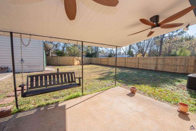 302 Dunmurry Place, Warner Robins, GA 31093