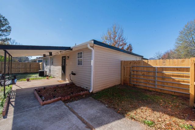 302 Dunmurry Place, Warner Robins, GA 31093