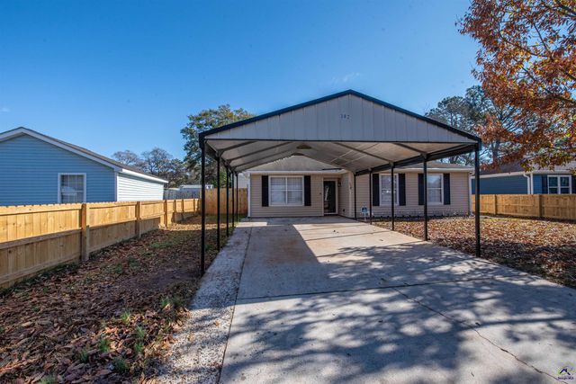 302 Dunmurry Place, Warner Robins, GA 31093
